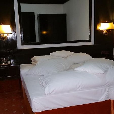 Conacul Balta Alba Hotel Eksteriør billede